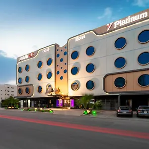  Hotel Y Platinum