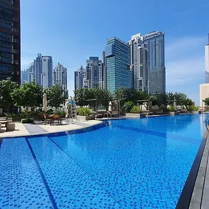 Eden's Homes & - Blvd Heights , دبي الإمارات العربية المتحدة
