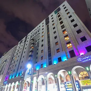 Отель Golden Tulip Al Shakreen, Медина